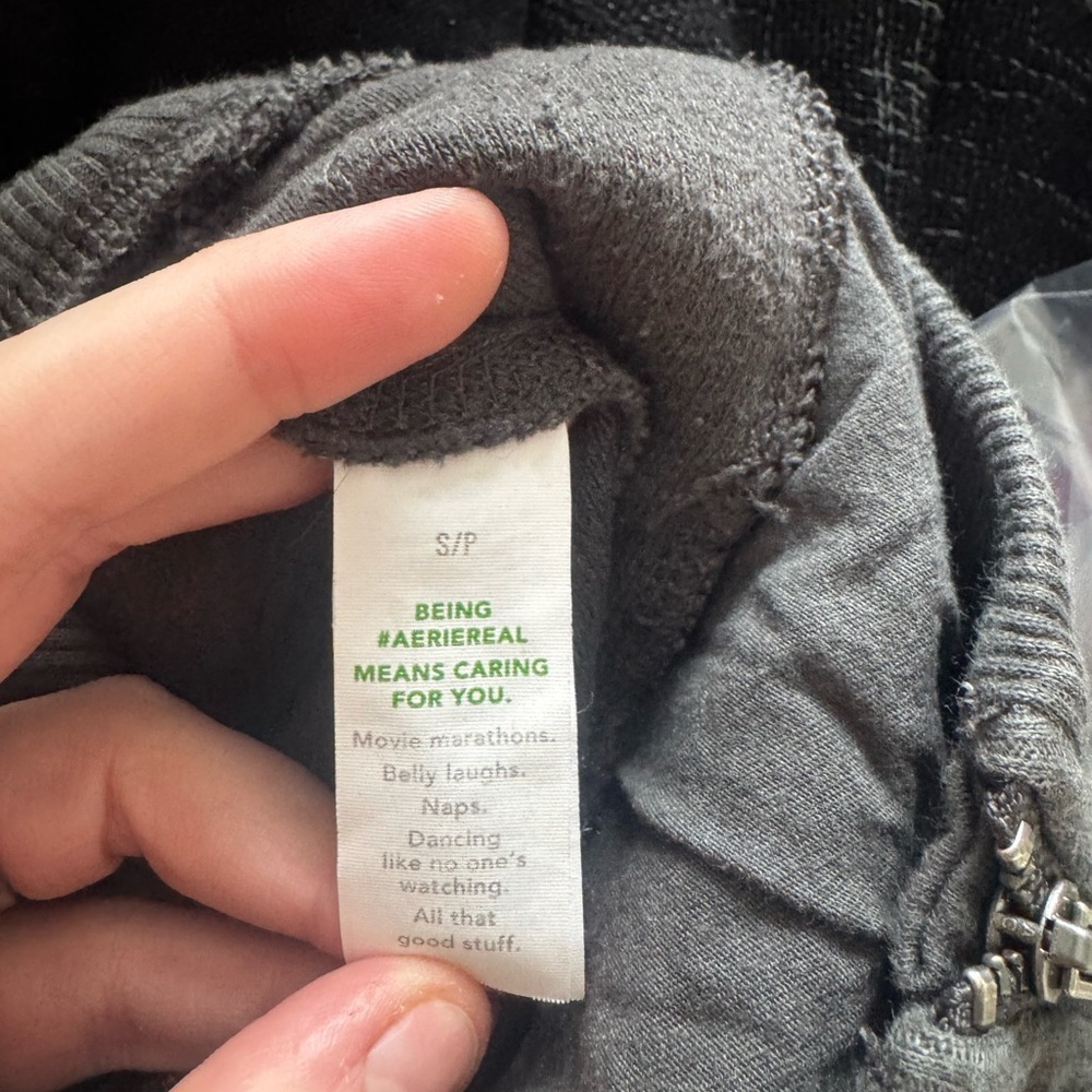 Aerie Charcoal Corset joggers - Picture 8 of 8